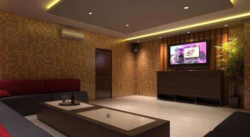 Win Grand Hotel Bekasi Zewnętrze zdjęcie